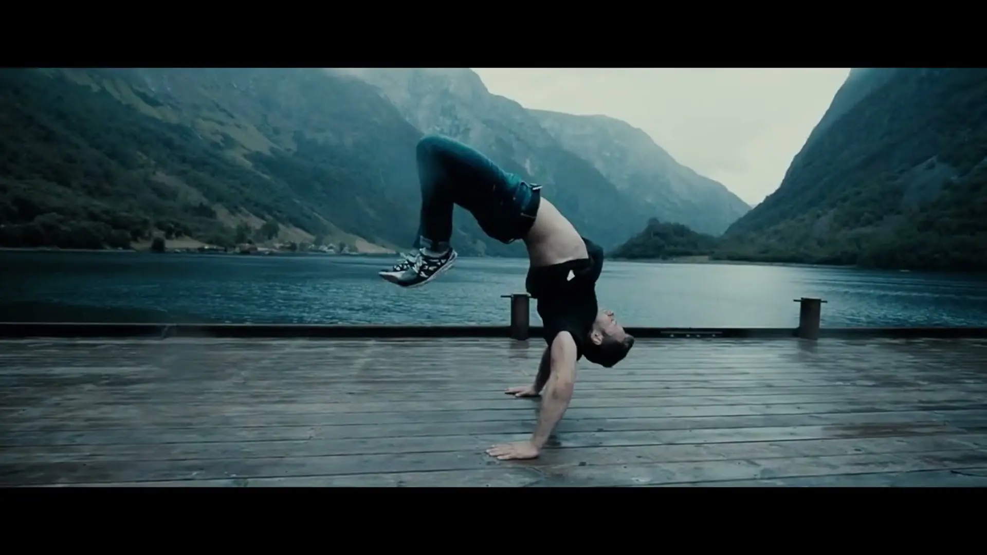 Daniel Grindeland Danser Showreel