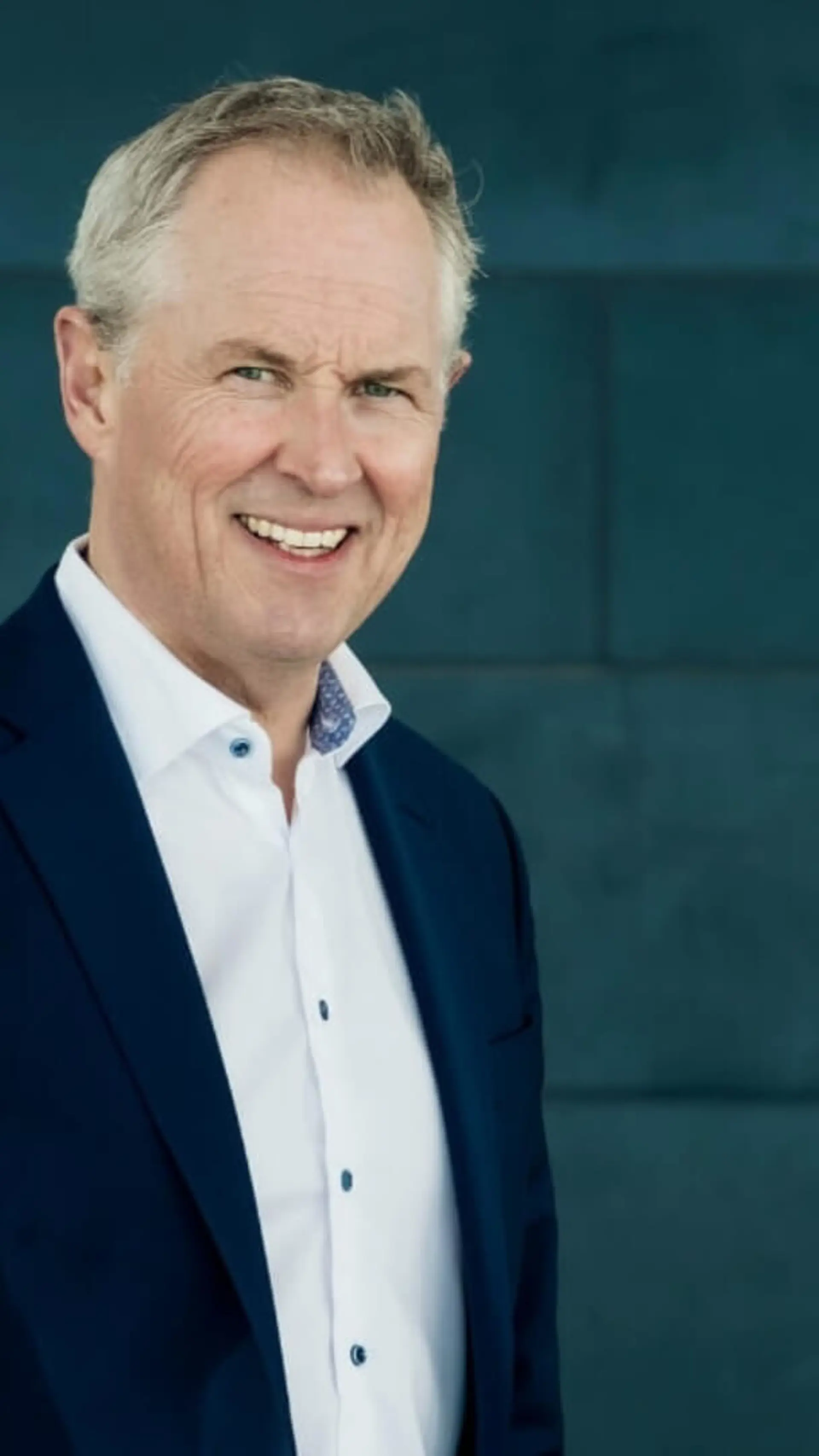 Per Henrik Stenstrøm - <p>Møter du mange vanskelige mennesker? TV- og radiojournalist og mangeårig toppleder gir gode og konkrete råd på en underholdendende måte.</p>