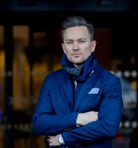 Håvard Tvedten - Lederutvikler og konsulent med bakgrunn fra toppidrett, hjelper enkeltpersoner og team til å prestere på toppnivå. 