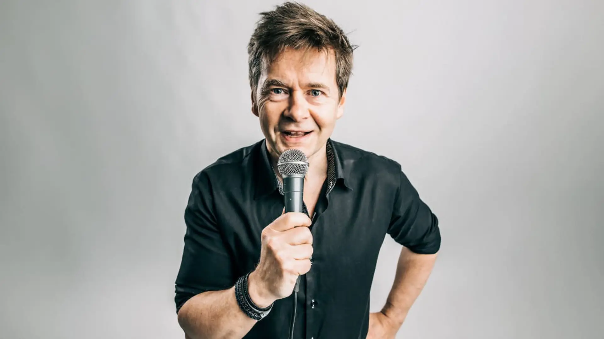 Roar Brekke - Ekspert i både det humoristiske og seriøse - her kan du få et lærerikt foredrag eller fortreffelig stand-up show.
