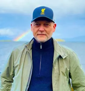 Odd Inge Johansen - Odd Inge Johansen har skapt utvikling sammen med spillere, ledere og lag i 25 år, fra breddefotball til toppnivå. Parallelt har han bygget kultur i næringslivet i 30 år, og jobber i dag som People Lead med personalansvar.&nbsp;
