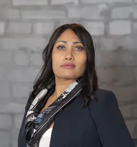 Saera Khan